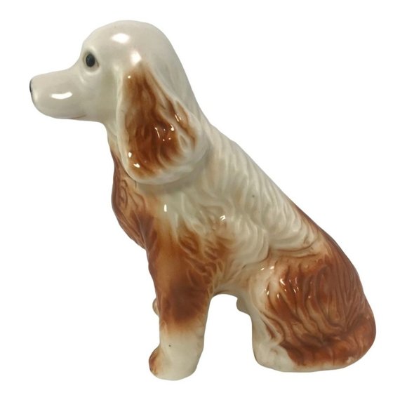 Vintage 1950s Seated Spaniel Figurine Porcelain Hand Painted 3.5 inches tall - Picture 4 of 7